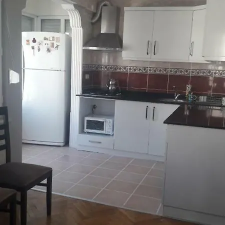 Keykubat Plajinda Ev *